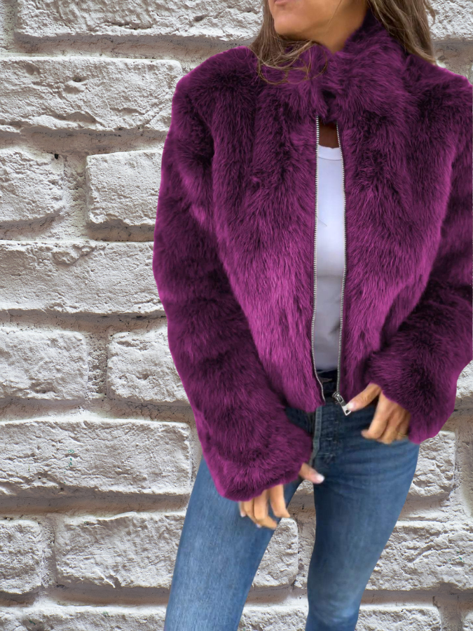 Lieke - Korte faux fur jas voor dames
