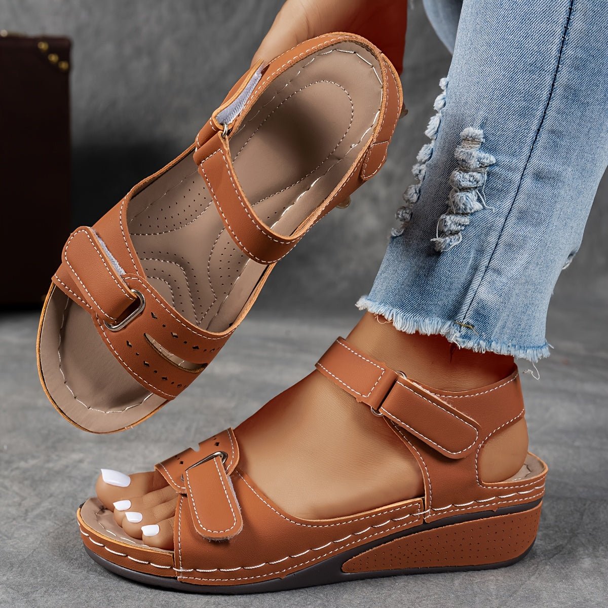 Maren - Ondersteunende ergonomische sandalen met klittenband voor dames Side
