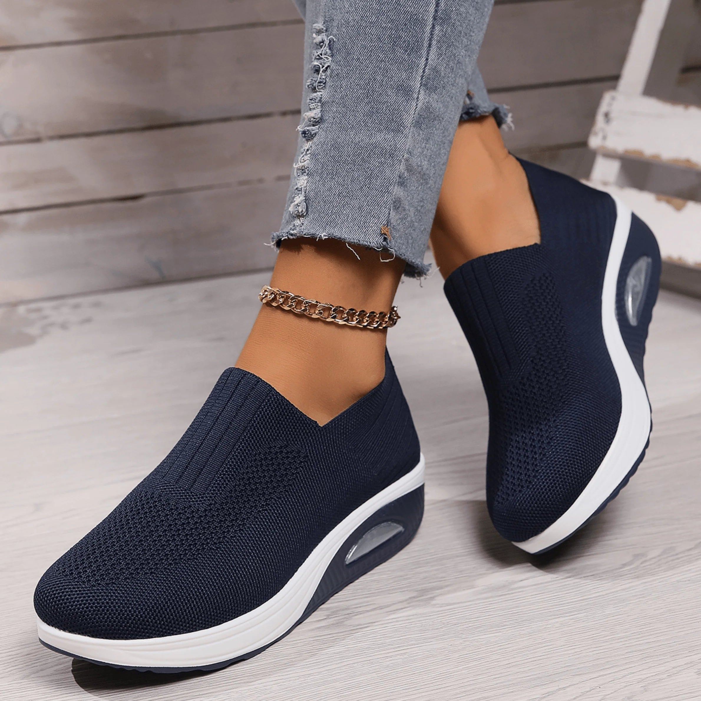 Silke - Sportieve ademende instapsneaker voor dames Front
