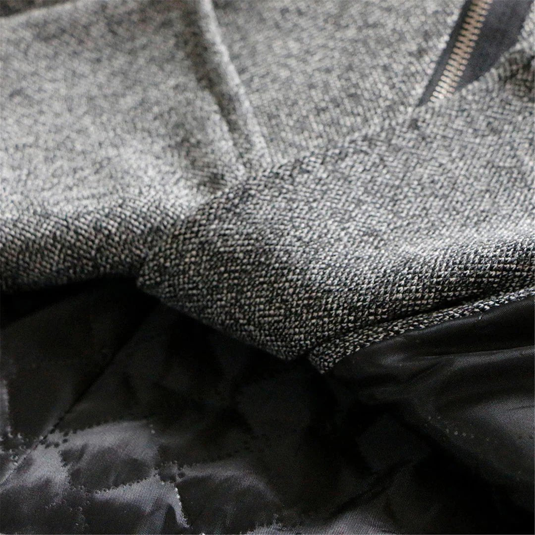 Valerie | Manteau d'hiver imperméable et coupe-vent avec capuche Close Up