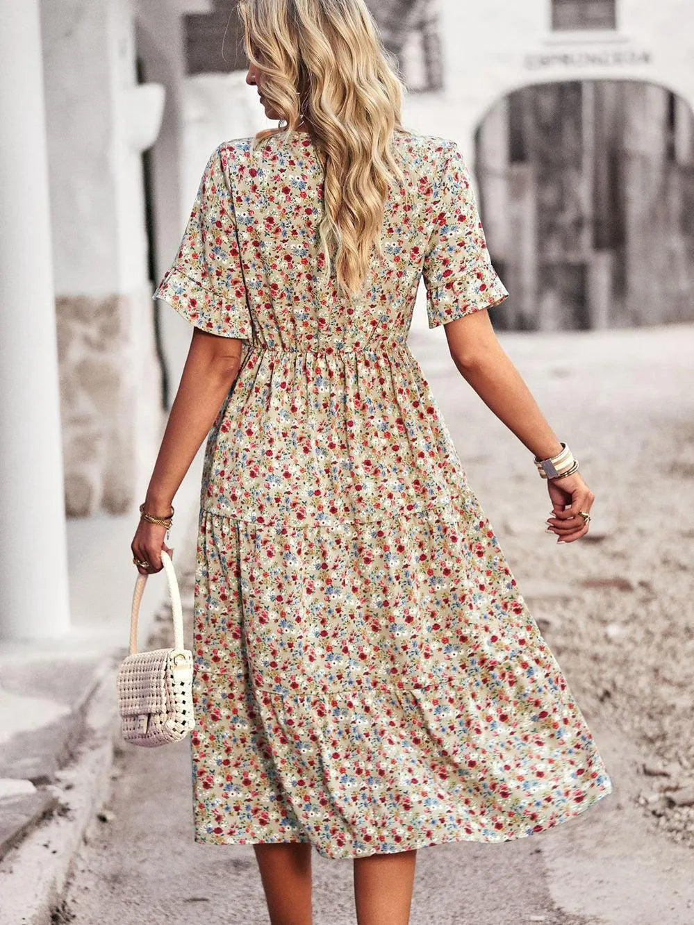 Lieke - Luchtige zomerjurk met bloemenprint voor dames