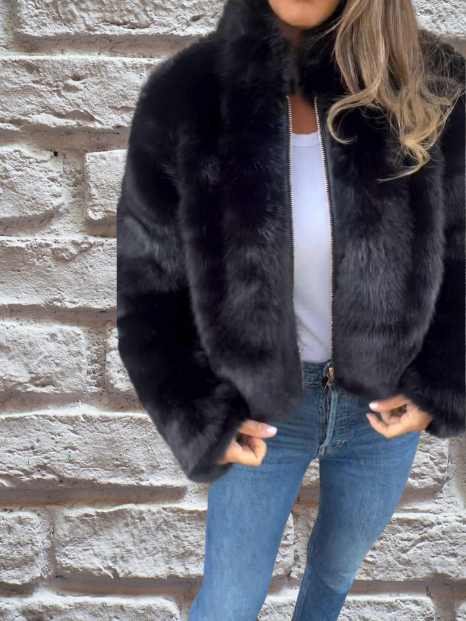 Lieke - Korte faux fur jas voor dames