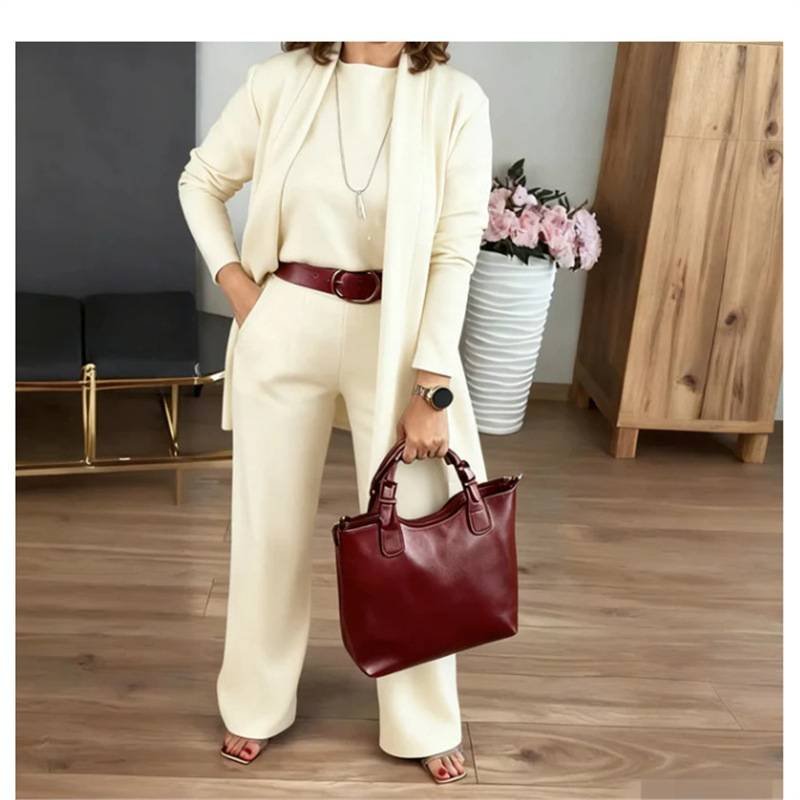 Iris - Elegant open driedelig damespak voor dames Lifestyle
