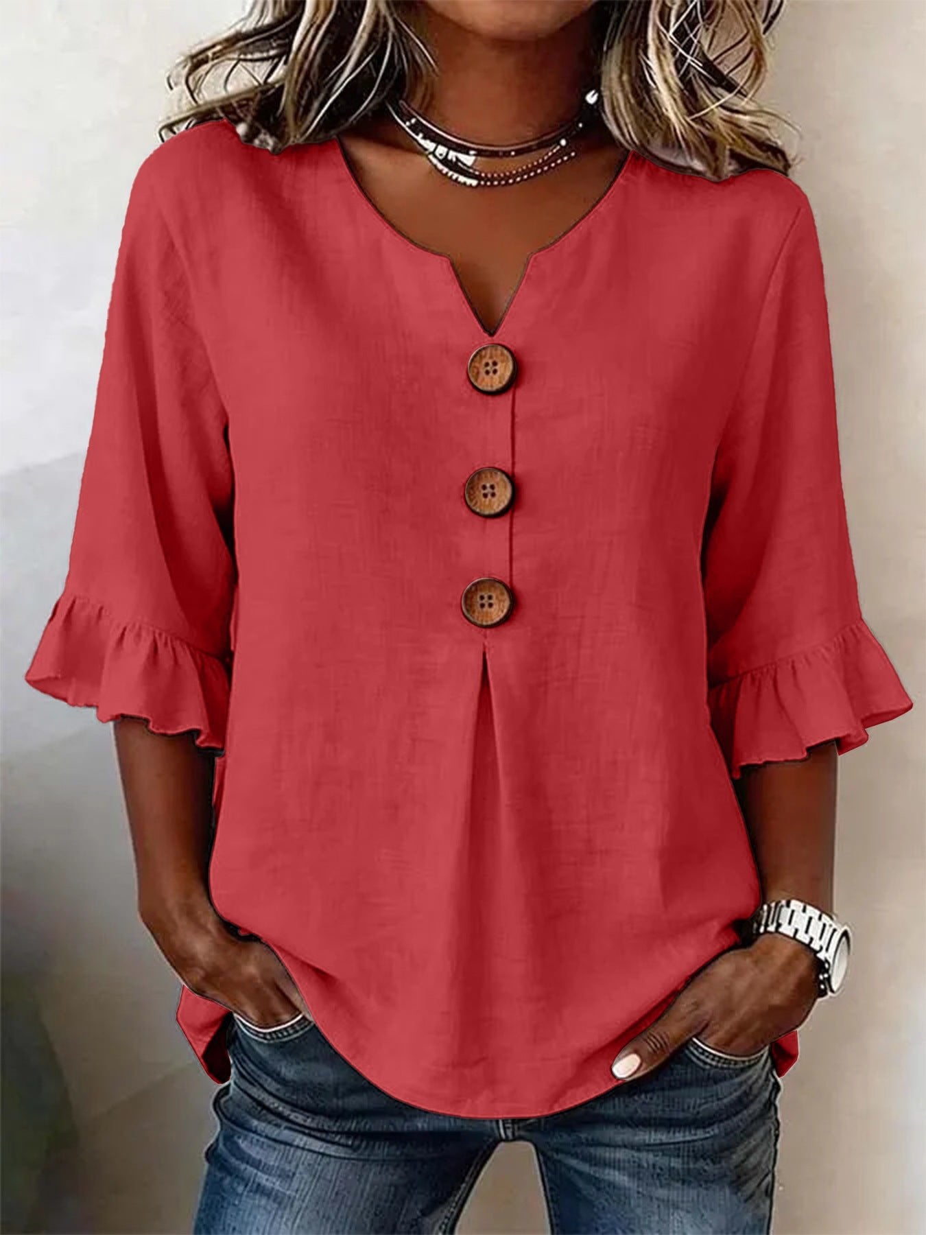 Lynn - Romantische blouse met ruffles en houten knopen voor dames