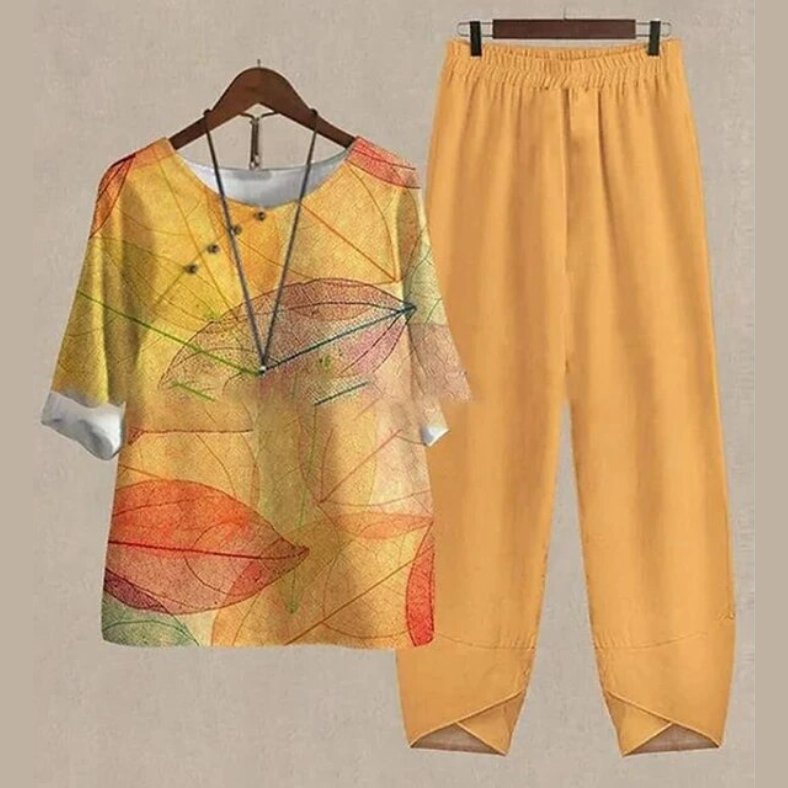 Roos - Stijlvolle zomerset met bloemenprint voor dames Close Up
